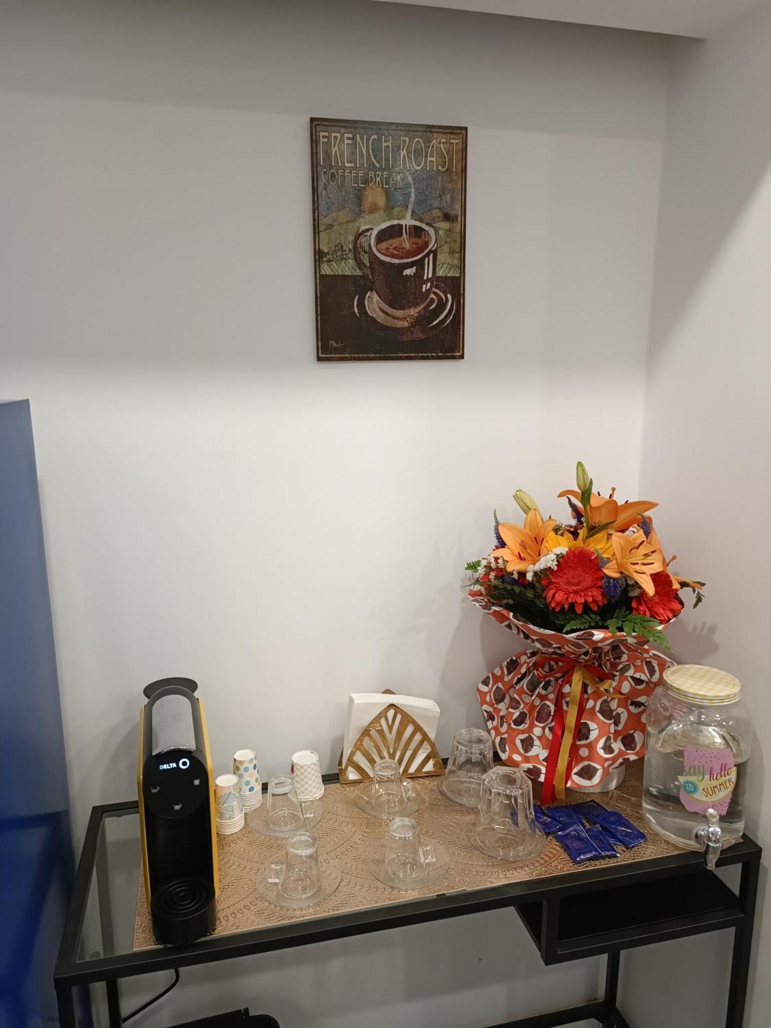 Plaza Caparica Hostel 코스타 다 카파리카 외부 사진