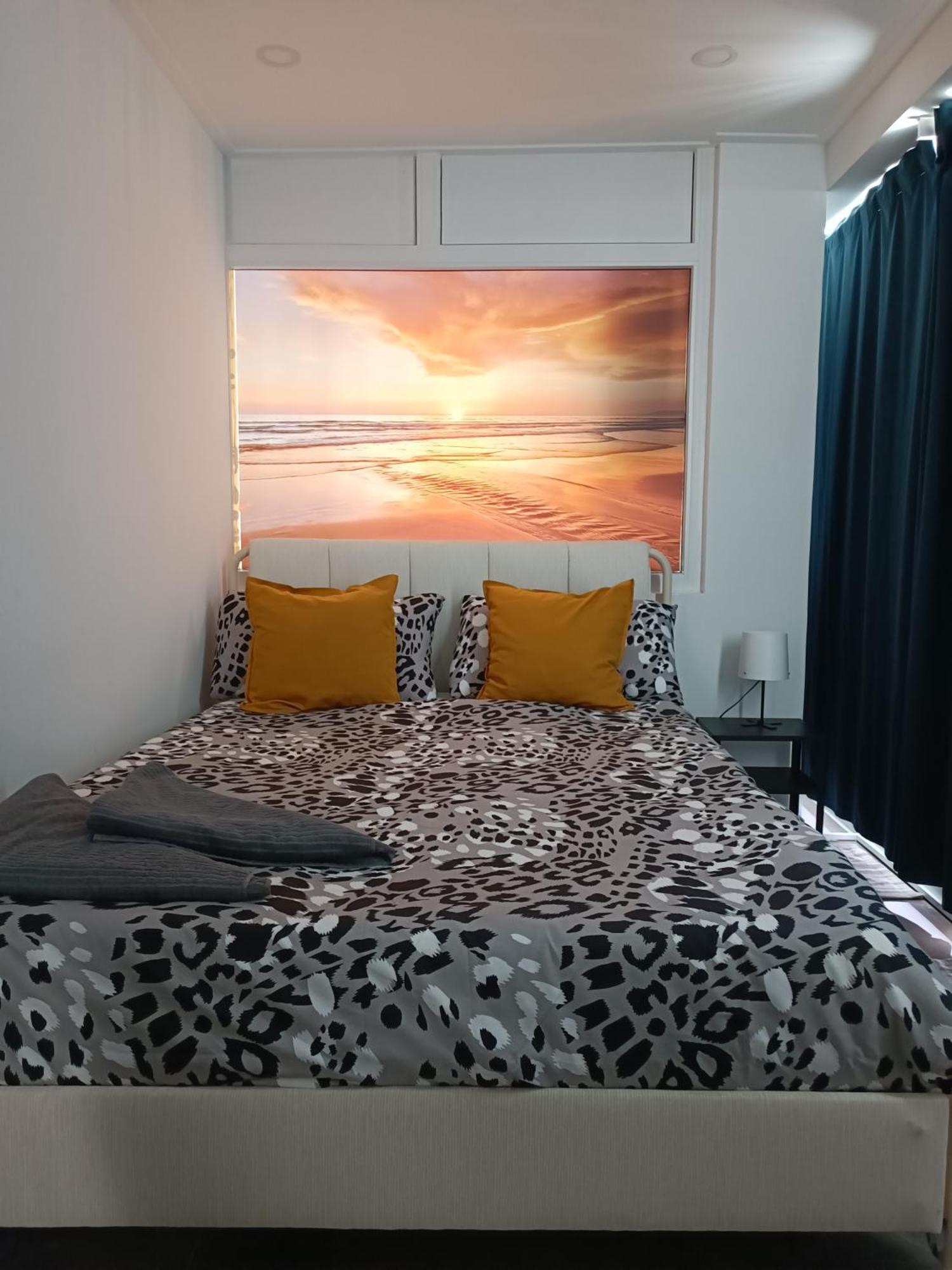 Plaza Caparica Hostel 코스타 다 카파리카 외부 사진