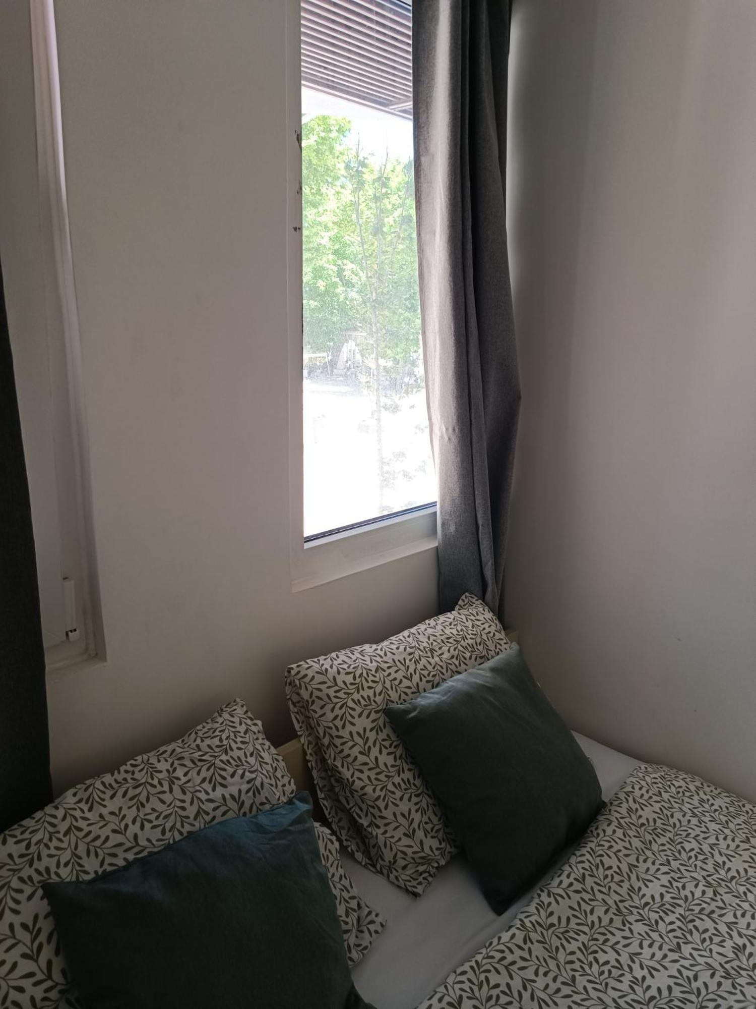 Plaza Caparica Hostel 코스타 다 카파리카 외부 사진