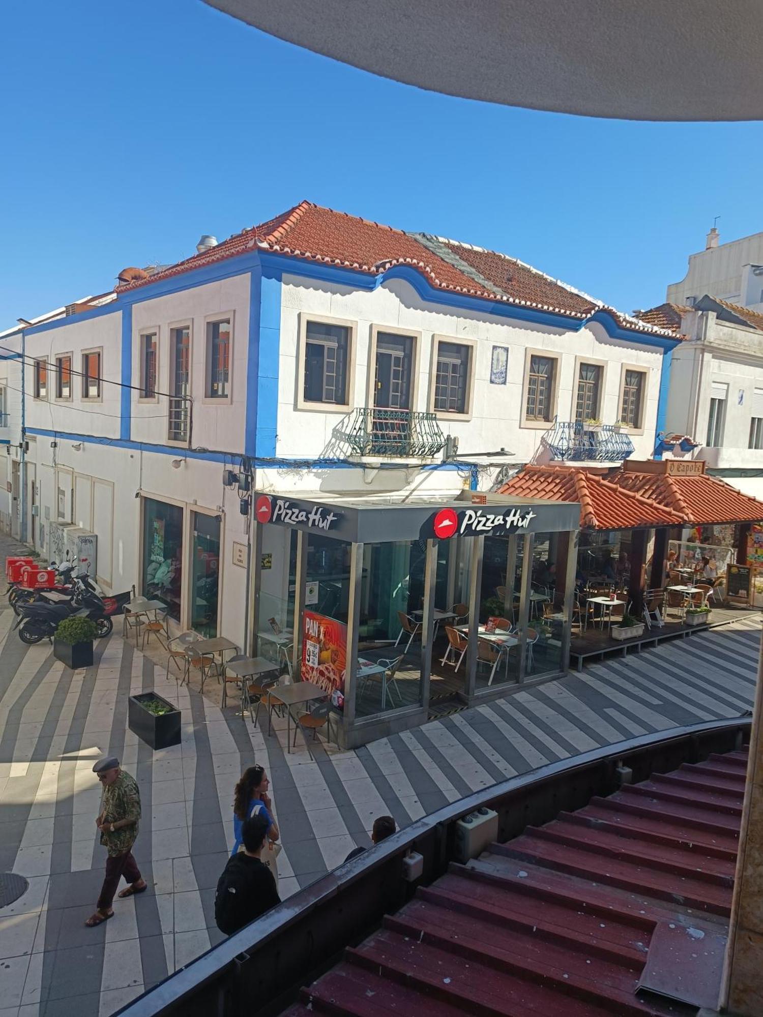 Plaza Caparica Hostel 코스타 다 카파리카 외부 사진